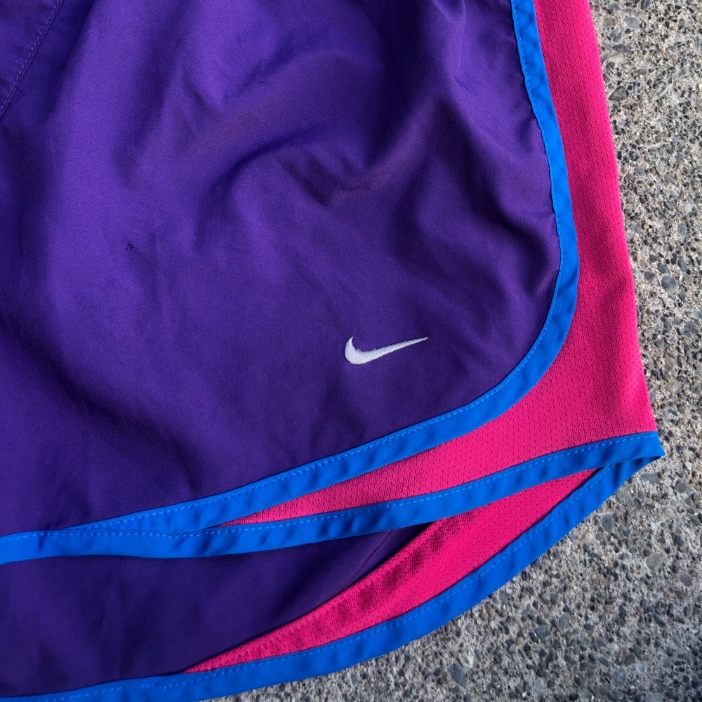 🩷Nike Shorts - Picture 3 of 5